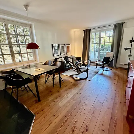 Apartament An Der *